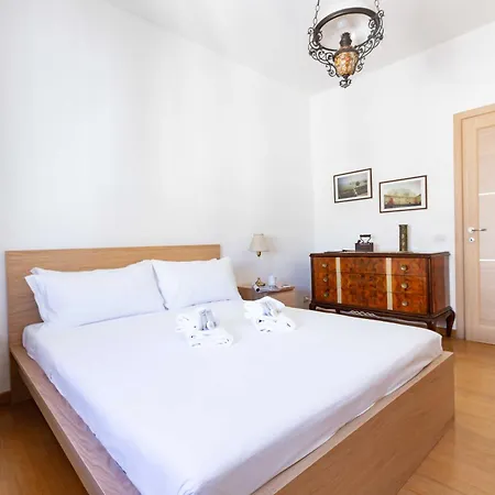 Casa Arezzo - Silenzioso Trilocale Con Terrazzino Privato - Cale 06 شقة روما