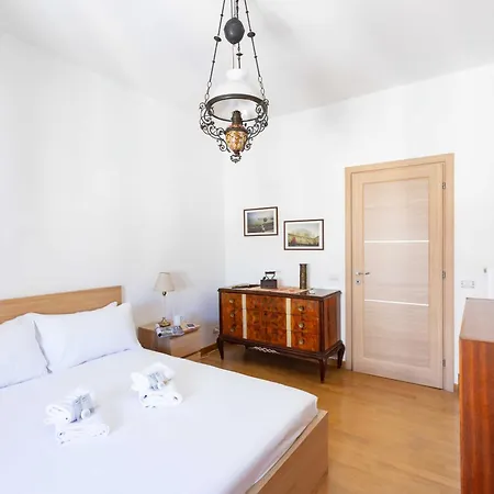 Casa Arezzo - Silenzioso Trilocale Con Terrazzino Privato - Cale 06 * روما